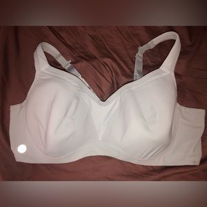 Torrid 3 sports bra with underwire